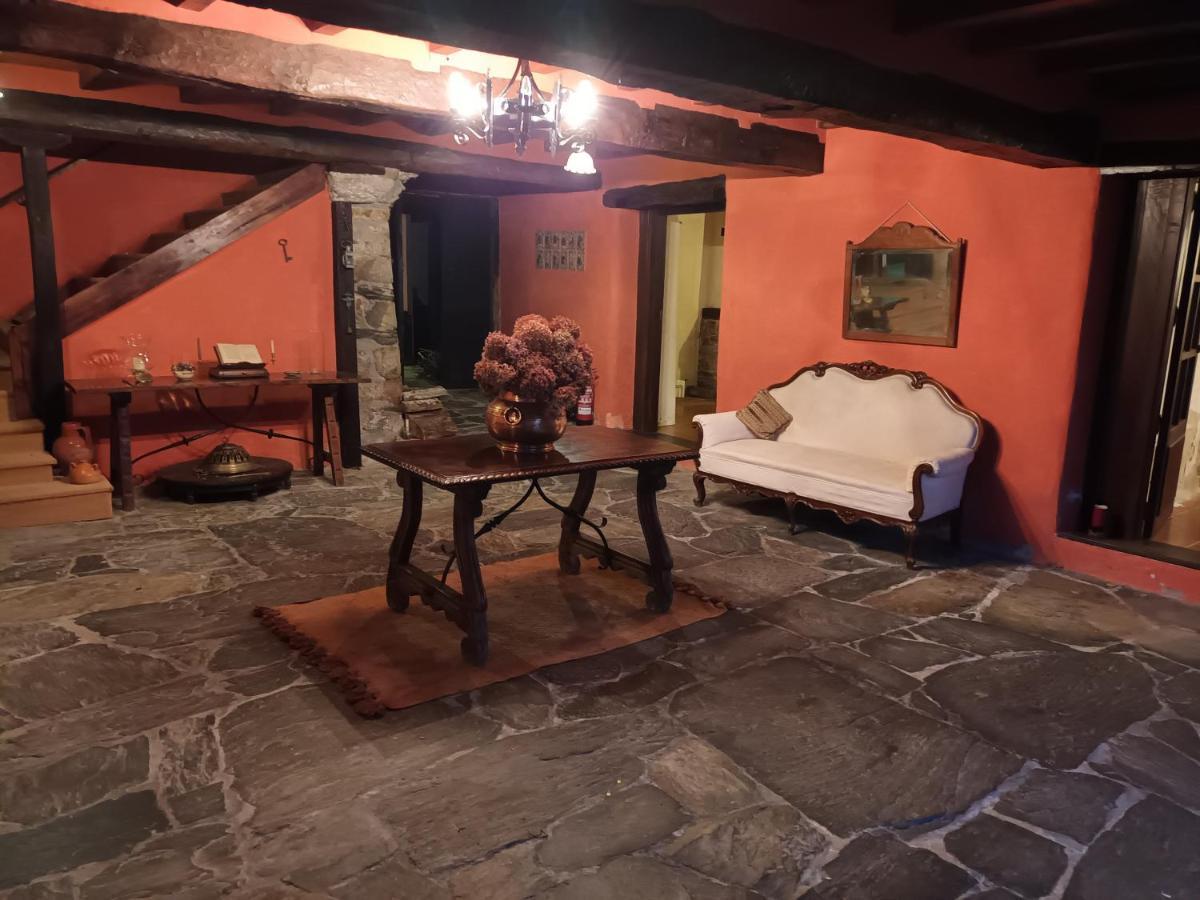 Palacio De Cantiz "Reserva De Ancares" Becerreá 外观 照片