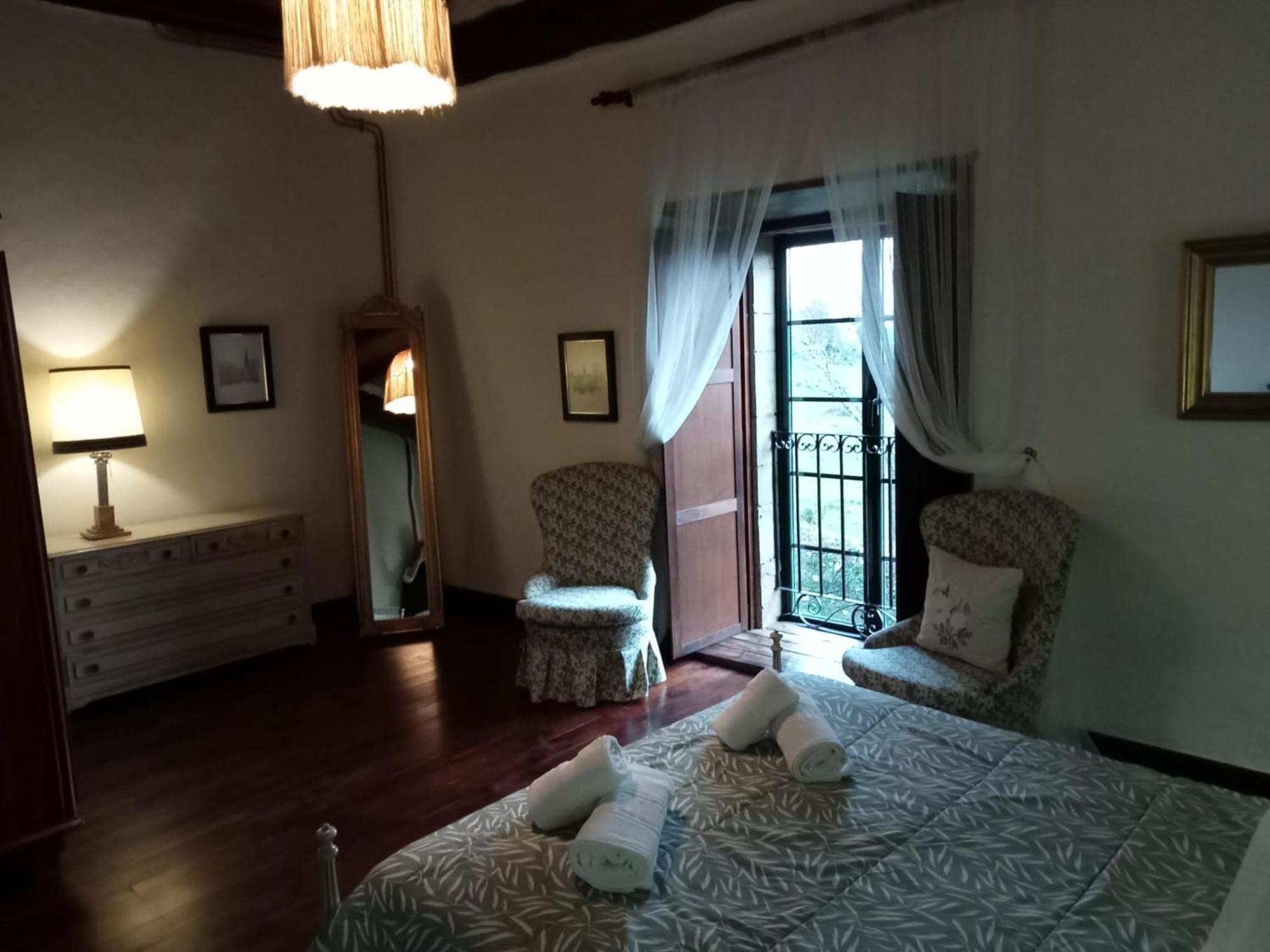 Palacio De Cantiz "Reserva De Ancares" Becerreá 外观 照片